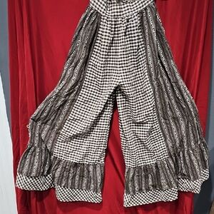 Boho Wide-Leg Gingham & Stripe Gaucho Pants Brown & White